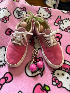 Gorgeous Y2k Style VANS Authentic Suede Pink Sz 7 Women Low-Top Skate Sneakers